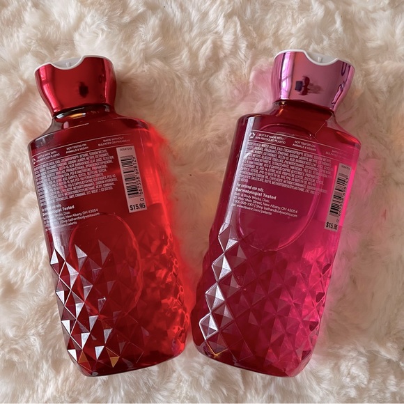 BBW 🫧 2 Shower Gels Winter Candy Apple & Twisted Peppermint🫧 NWT - Picture 3 of 7